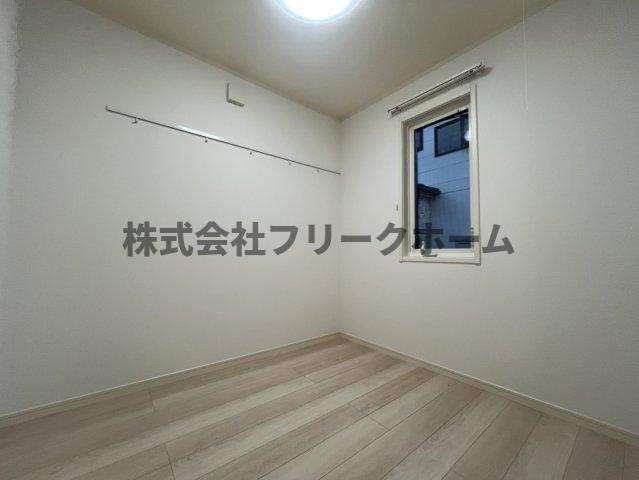 武蔵野市境南町３丁目のアパートの寝室
