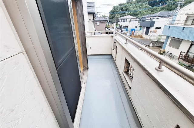 堺市中区深井中町のバルコニー|バルコニー：洋室1側