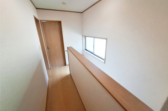 堺市中区上之の内装|2階廊下