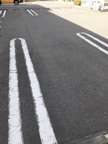 サンシャインオールウェイズＡの駐車場|カースペースがあります