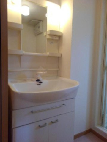 ププレの洗面所|忙しい朝には欠かせない洗面所です