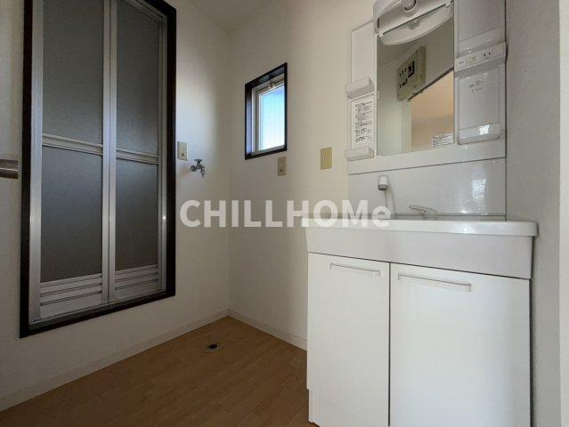 エステートなかざとFの洗面所|当社、チルホームのHPもご覧ください(^^)/物件情報多数♪