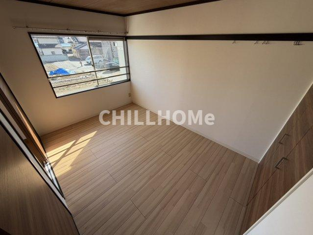 エステートなかざとFの居間・リビング|当社、チルホームのHPもご覧ください(^^)/物件情報多数♪