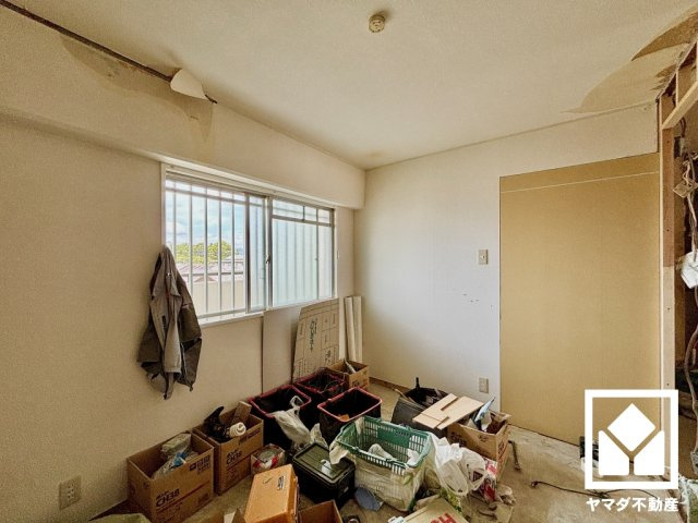 京都市伏見区深草北鍵屋町の中古マンションの寝室