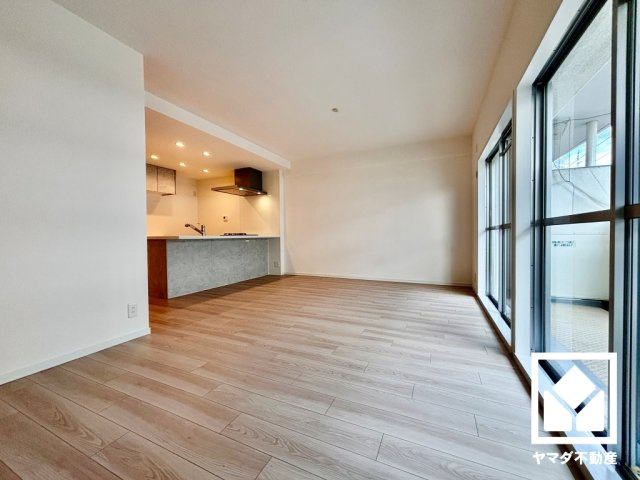 京都市伏見区深草北鍵屋町の中古マンションの居間・リビング