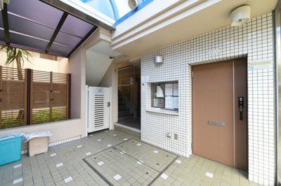 【エントランス】 | トップ板橋