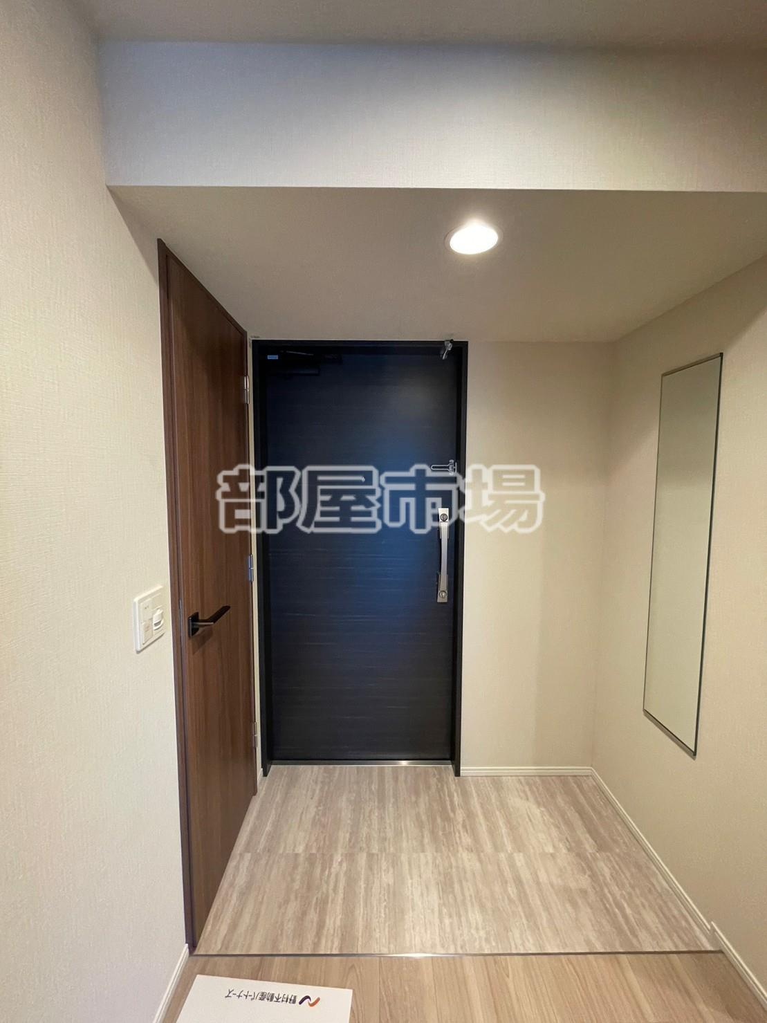 プラウドフラット両国サウスの玄関