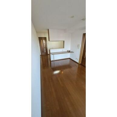 レジェンド黒髪の居間・リビング