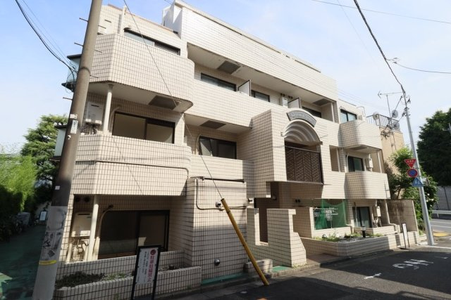 メゾン・ド・ポルトレーの外観