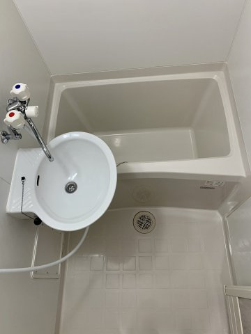 レオパレス守谷中央の浴室|画像8