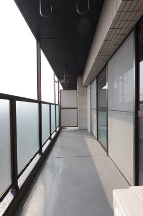 【バルコニー】