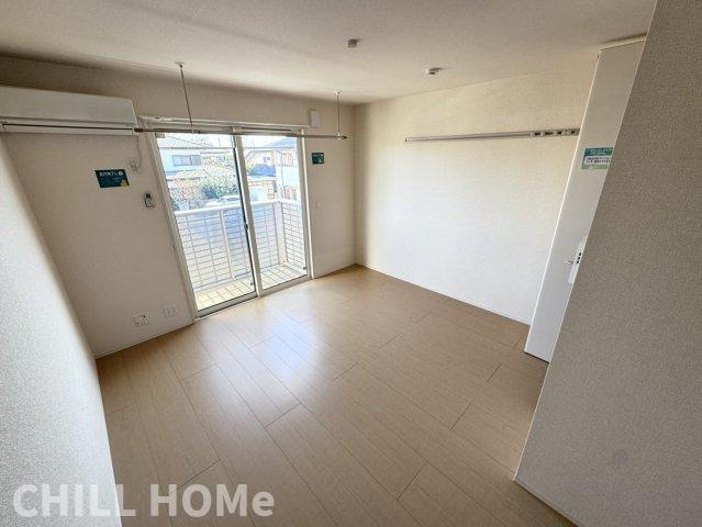 プレシャス育英の居間・リビング|他社様掲載物件もまとめてご紹介、ご案内可能です(^^)/