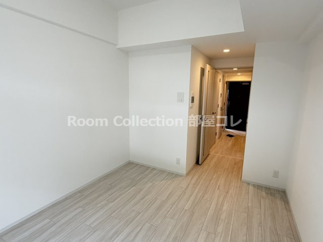 エスリード名古屋STATION NORTHの居間・リビング|同シリーズイメージ写真
反転色違い
現況と異なる場合現況優先