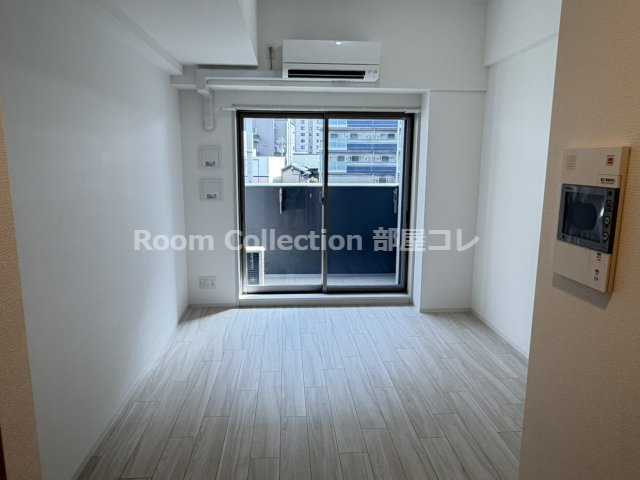 エスリード名古屋STATION NORTHの収納|同シリーズイメージ写真
反転色違い
現況と異なる場合現況優先