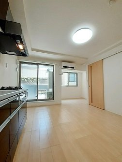 プライムヒル哲学堂の居間・リビング