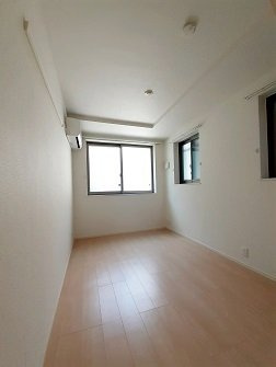 プライムヒル哲学堂の内装