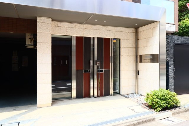 ハーモニーレジデンス池袋ウエストゲートのエントランス