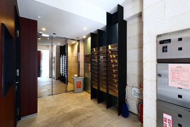 ハーモニーレジデンス池袋ウエストゲートのロビー