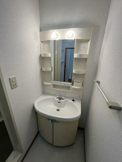 ソフィールビル の独立洗面台