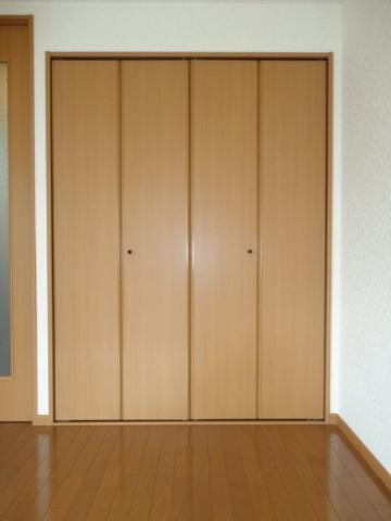 グランドールヒルズの収納|クローゼット