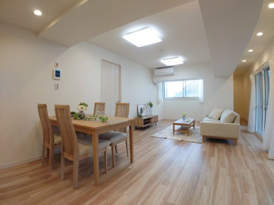 【居間・リビング】 【居間・リビング】