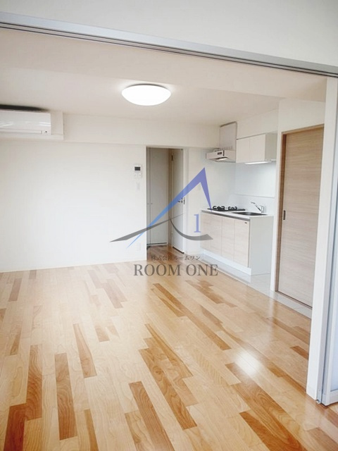 NEXUS仲六郷の居間・リビング|洋室のお部屋です。