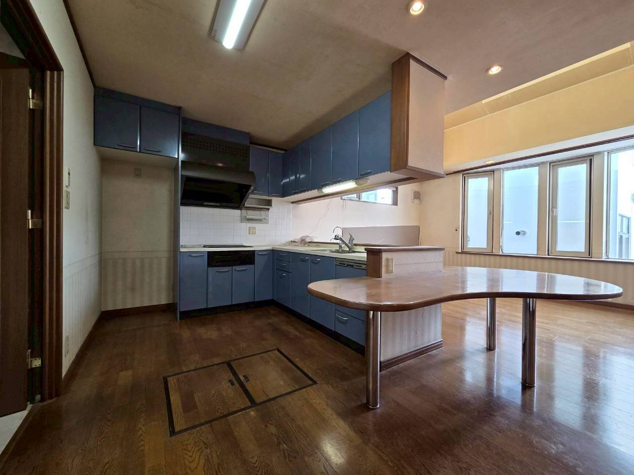 【茶室があるお家】帯広市西9条南14丁目　中古住宅のキッチン