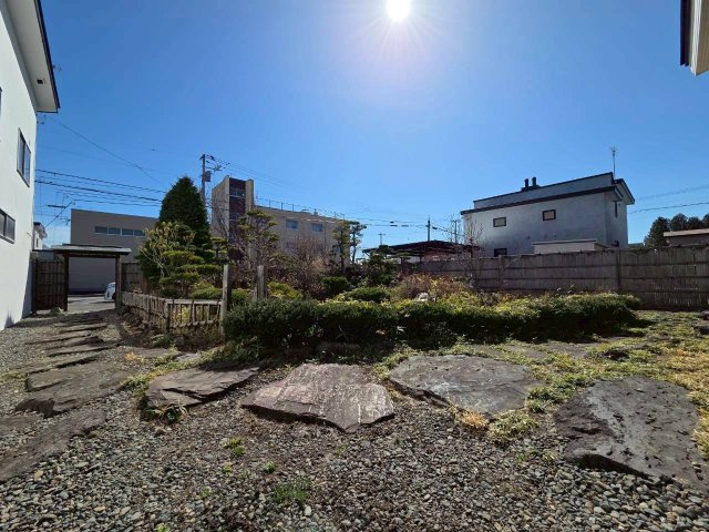 帯広市西9条南14丁目　中古住宅の庭