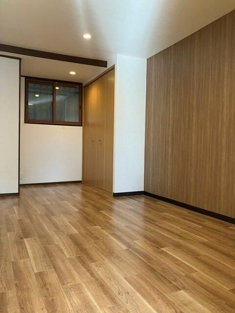 山手第３コーポラスの寝室