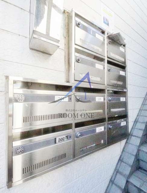 ライフピアカノンのその他共用部分|集合ポストです。