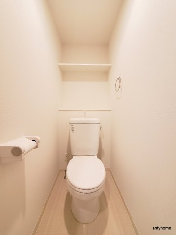 プレサンス難波幸町 仲介手数料無料のトイレ