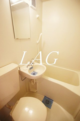 【浴室】 | ドミシルＡｙａ七番館 | お風呂です。