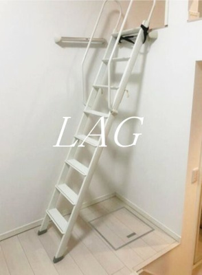 【居間・リビング】 | シャンブル東新宿 | 洋室のお部屋です。