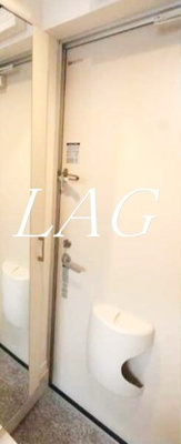 【玄関】 | シャンブル東新宿 | 玄関です。