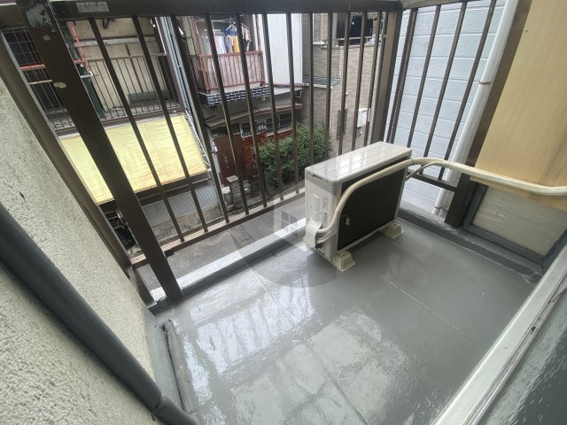 御厨東2丁目 貸家のバルコニー