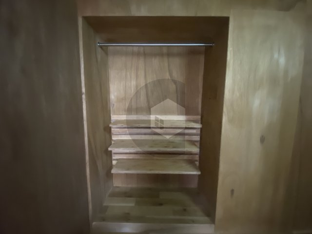 御厨東2丁目 貸家の収納