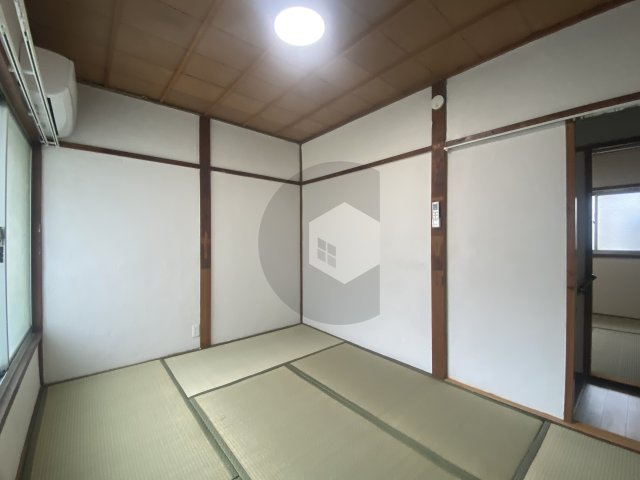 御厨東2丁目 貸家の寝室