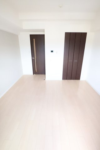 大阪市城東区今福西１丁目の賃貸マンションの寝室