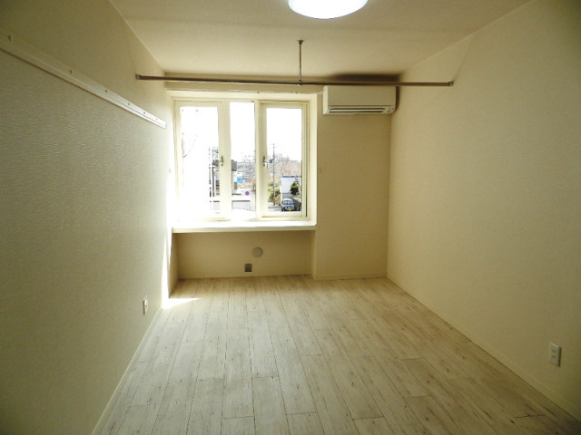 クリスタルハイツの居間・リビング|居間です