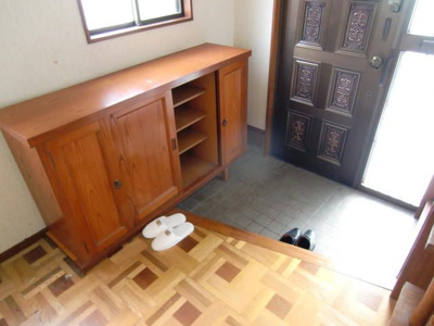 【玄関】 | 菊野台２丁目貸家-定期借家2年-