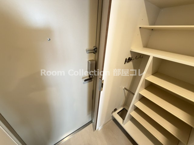 エスリード上前津LIVIAの玄関|※同物件他部屋写真
反転、色違いの場合有
現況優先