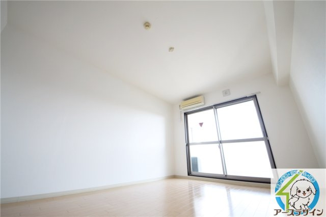 サン・フローリッシュの洋室|※類似部屋