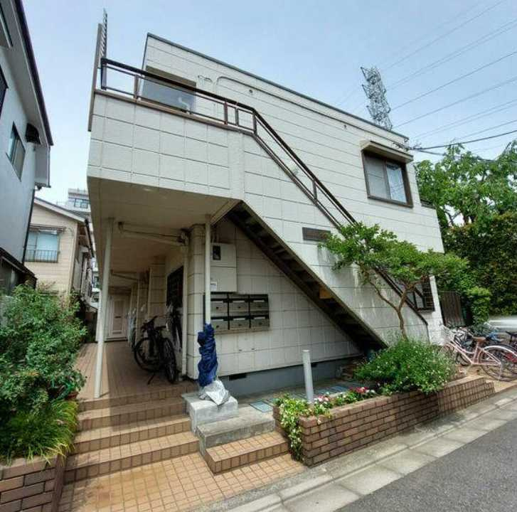 メゾンサクラ　旭化成ホームズ施工　二人入居相談　閑静な住宅街
