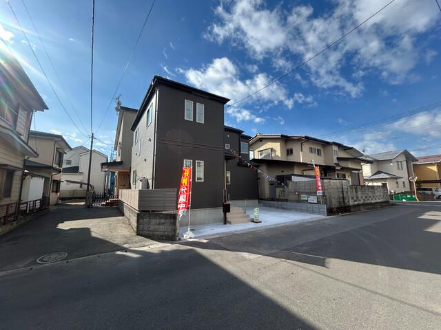 ハートフルタウン宇都宮市簗瀬３丁目１２２９番　新築一戸建ての前面道路含む現地写真