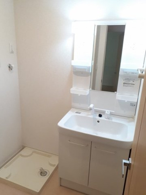 【洗面所】 | ワンダーコート | ゆったりとスペースのある洗面所