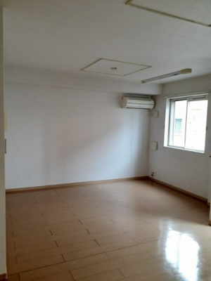 【居間・リビング】 | ボニート・アルカンシェルＤ | 居間です