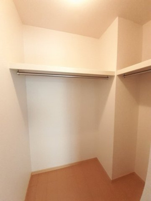 【収納】 | ボニート・アルカンシェルＤ | 便利な収納スペースです