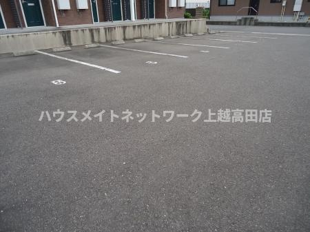 ＭＡＪＯＲパレスの駐車場|駐車場