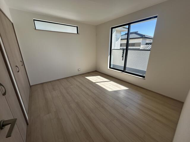 ハートフルタウン栃木市片柳町１丁目１０２９番　新築一戸建ての洋室