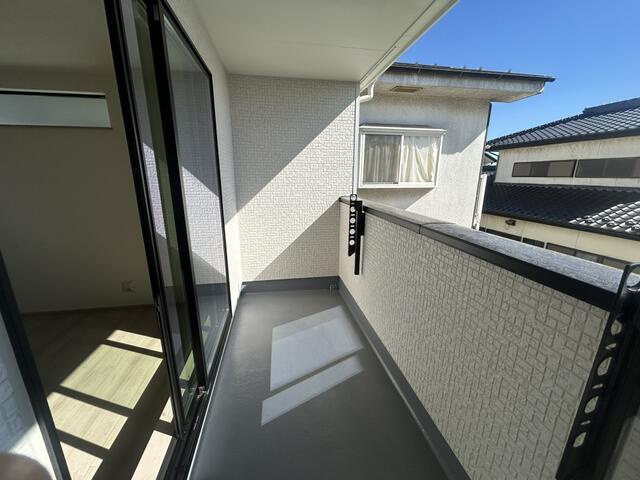 ハートフルタウン栃木市片柳町１丁目１０２９番　新築一戸建てのバルコニー